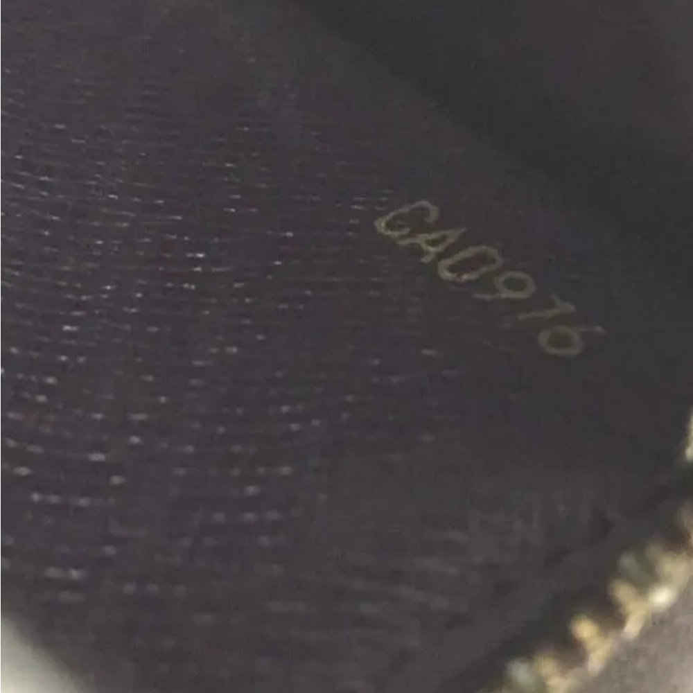 LV BUNDLE Epi Sarah Bifold wallet - Picture 11 of 12